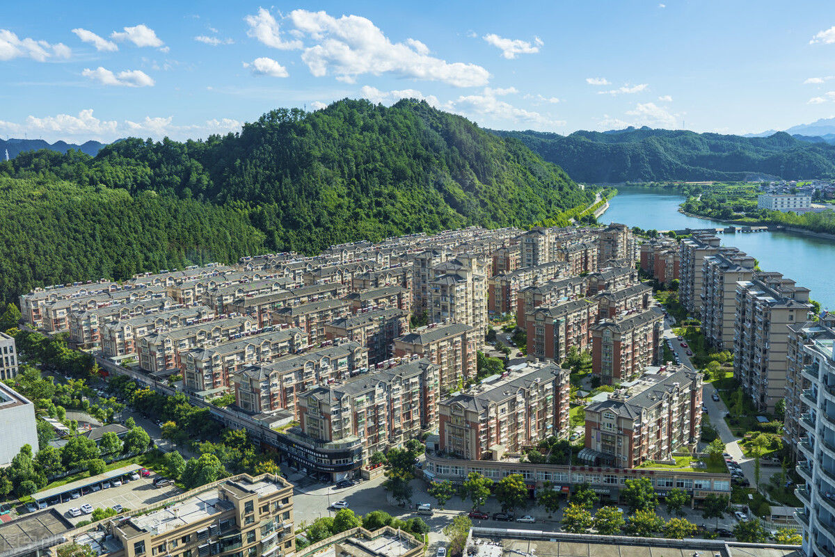 小区|购房观念发生改变,这三类住宅或具有“升值空间”,居住体验好