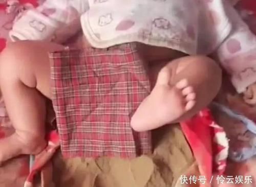 妈妈|妈妈炫耀新型“纸尿裤”,网友看到图片后怒了:没钱可以不生