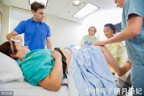缝线|28岁产妇生下双胞胎,医生正要缝线时,产妇却大喊“请等一下”