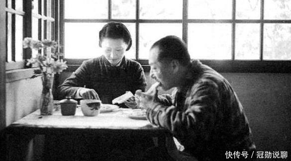 陪伴|张学良被老蒋软禁时期老照片：锦衣玉食依旧阔绰，有红颜知己陪伴