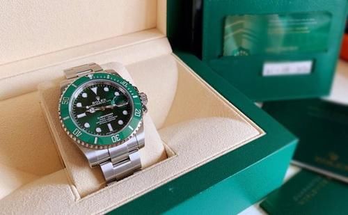 爱彼皇家橡树|劳力士绿水鬼后继乏力，还是爱彼皇家橡树离岸潜水表更大气