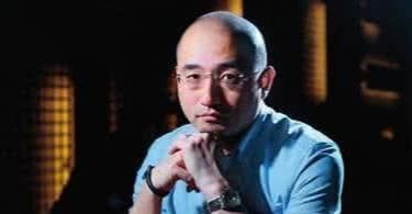 作家|小伙初二辍学靠和疯子聊天成作家:不走寻常路的人,到底有多赚?