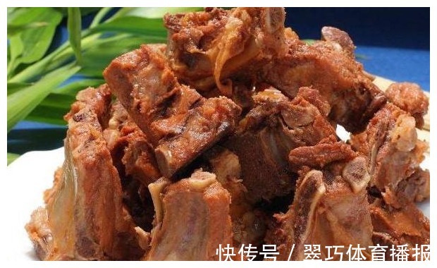 烧开|夏日必备美食，鲜美可口的酱骨头，吃起来太爽了