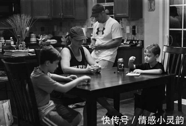 人的价值|为什么说抖音是新时代的“精神鸦片”，正在摧毁当代人的价值观？