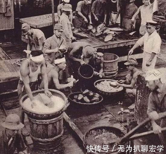 前辈|中日士兵体型对比照,原来前辈用这样的体魄,在和钢铁大炮作战!