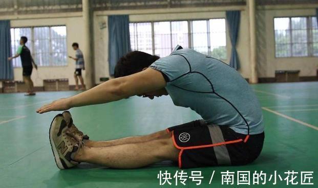 引体向上|如何练出雄壮背阔肌?细致3步令你变强,提高你健美的外形