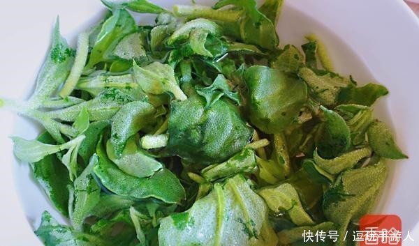 此菜浑身是宝，比鱼鲜比肉香！农村多到吃不完，城里1斤卖25元！