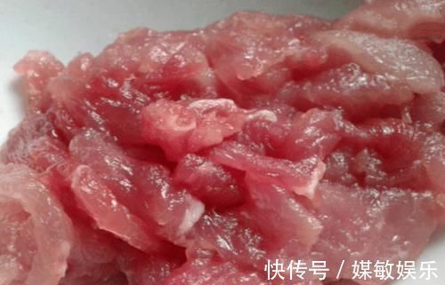 冻肉“最怕”直接用水泡, 教你一小妙招, 吃着跟鲜肉一样好吃