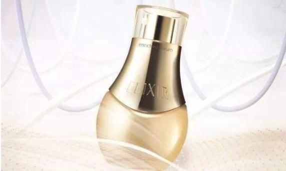 这些抗老保湿精华超适合熟龄肌！细腻毛孔，让肌肤透亮好细腻