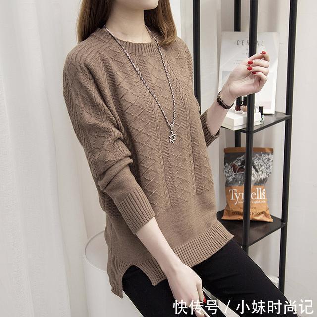 镂空|春秋冬三季衣橱里都不能少的百搭毛衣,就数圆领最实穿耐看,有吗