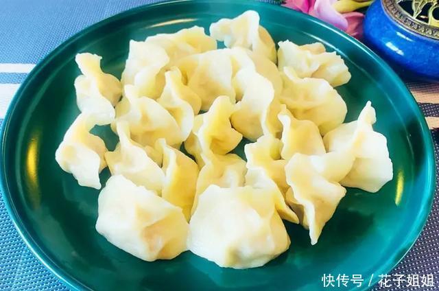 白萝卜|入冬后,记得给家人多吃此菜,不管是做菜还是炖汤,营养又美味