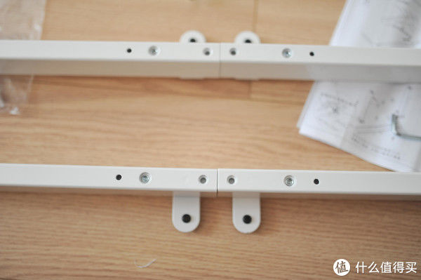 螺丝|家居改造：用电动升降桌打造我的居家办公小角落