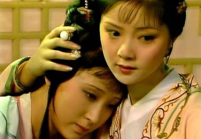 傅姑娘|这2人想当贾宝玉的老婆，1人被贾母拒绝，另1人竟是老姑娘