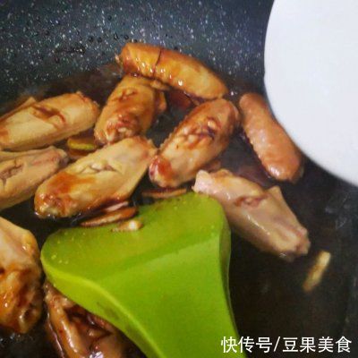 大厨|大厨教我的家常照烧鸡翅的做法，确实比我自己做的讲究