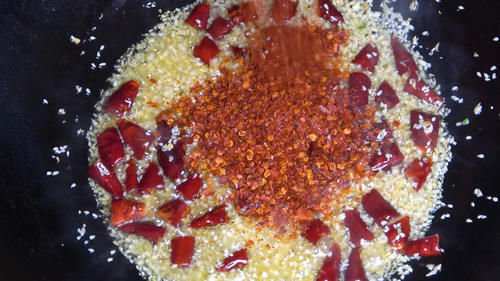 解馋|黄骨鱼怎么做才好吃？30年老阿姨教我拿手绝活，营养好吃又解馋