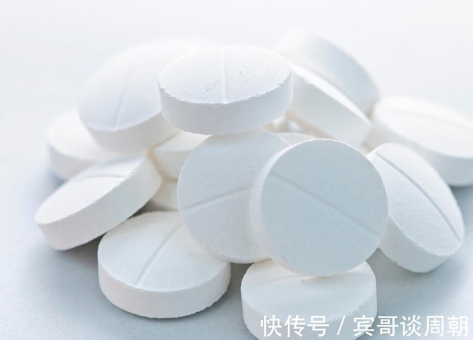 小食品|3种食物堪称积食“加速器”,想要孩子脾胃好,要让娃尽量避免