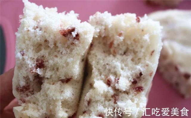 懒人版大米发糕，米香四溢，柔软香甜，比蛋糕还好吃