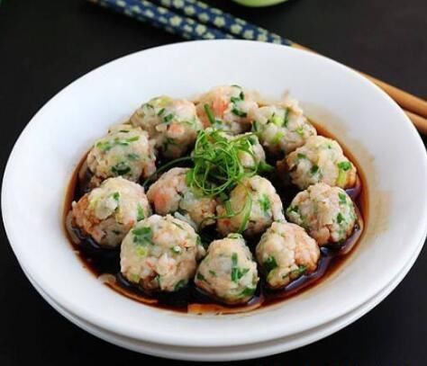 猪鼻|美食看点:豉油鲜虾韭菜丸,干锅鸡,爆炒猪鼻,农家小炒肉的做法