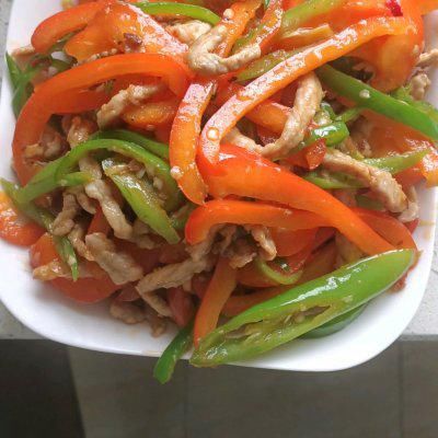 辣椒炒肉丝一上桌，老人宝宝全都笑