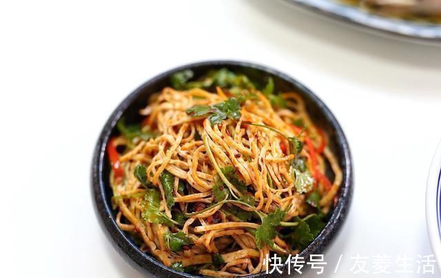 辣椒酱|小姑子来蹭饭，花费60元做了这5道菜，吃完却说再也不来