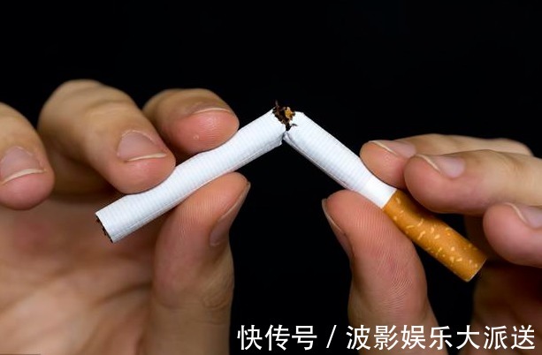 胃镜检查|胃开始癌变，身体会出现“3多2臭”，若1个没占，胃部还算健康