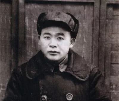 年授|八路军刚成立时,6位旅长都多大年龄?谁最年轻?55年授什么军衔