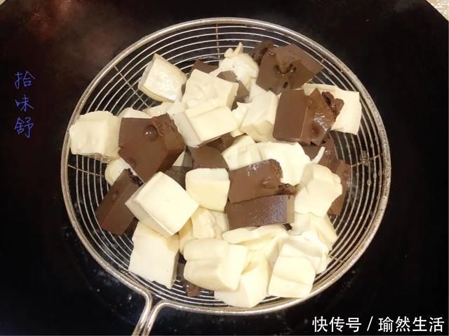 补铁|豆腐和它天生一对，隔三差五吃一些，清肠排毒，补铁补血气色好