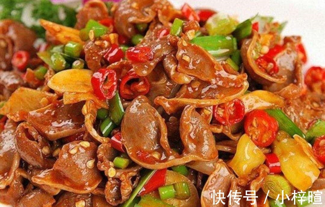 老家|第一次带男友回农村老家，妈妈亲手准备一顿饭，男友却一口没吃