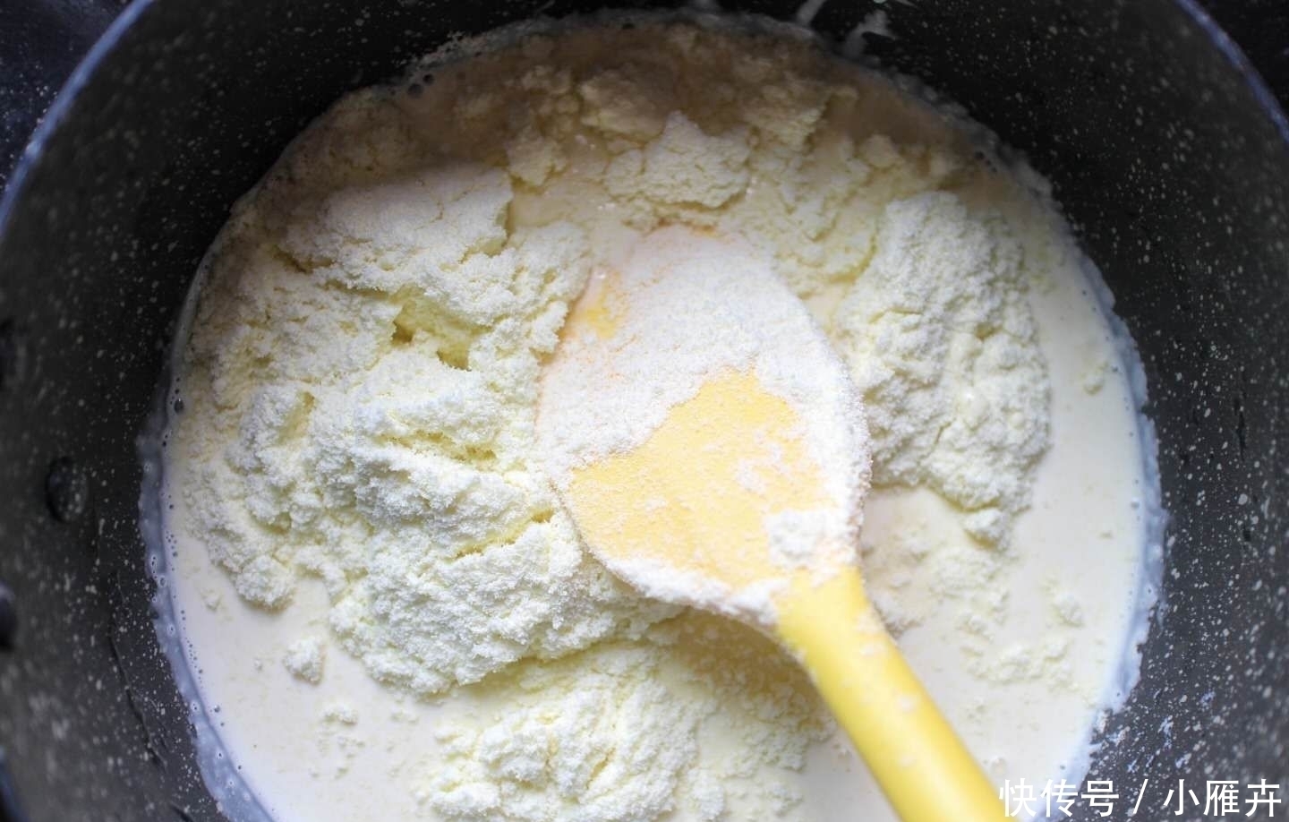 教你自制懒人雪糕,简单易做,口感浓郁无冰渣,比买的好吃多了