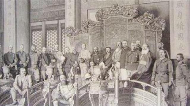 圆明园已被毁150年，专家对其修复时，意外发现了5万多件文物