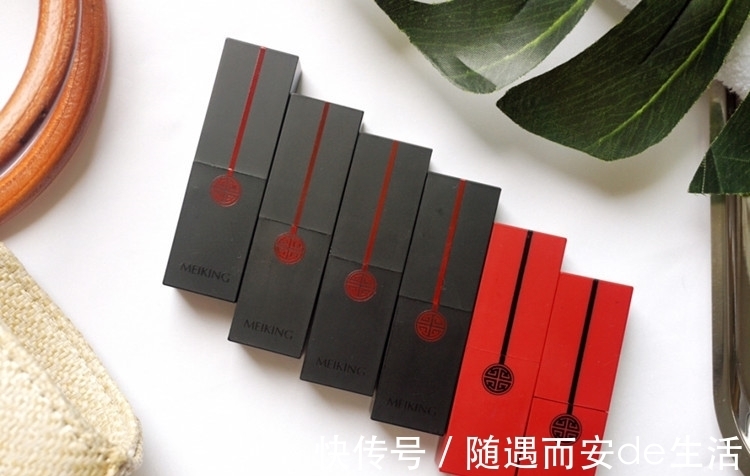 美妆博主 “国货之光”成幌子？这些口红坑你入错了吧！