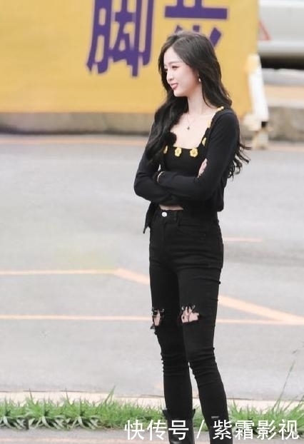 吴宣仪的腿是真实存在的吗细长笔直还有肌肉线条,漫画里的仙女