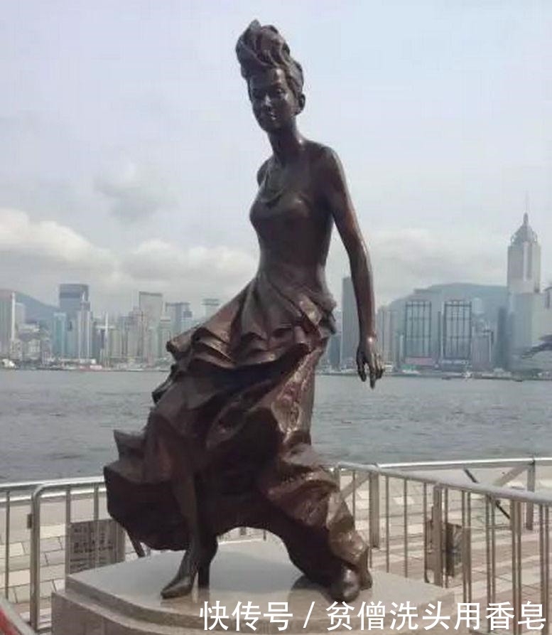  年轻|明星书法实力大赏老一辈高手如云，年轻艺人却叫人一言难尽