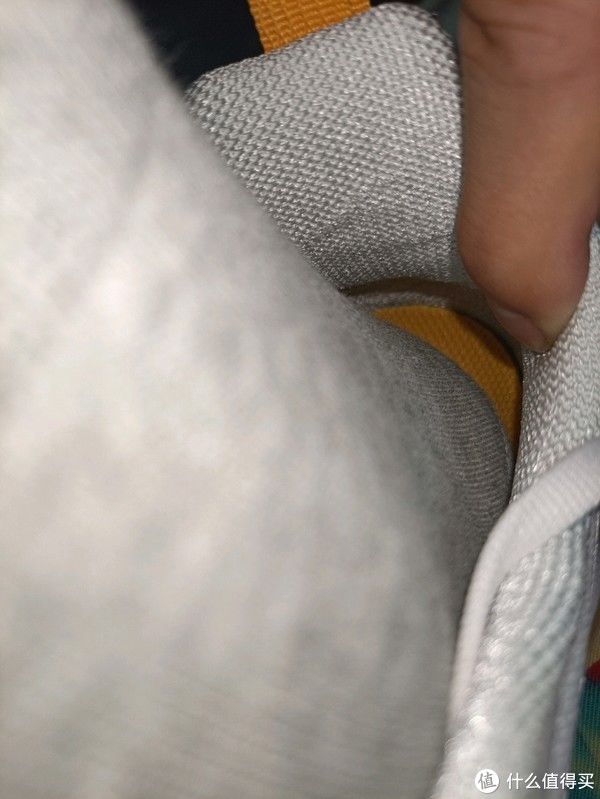 耐克|鸿星尔克，野性消费提醒