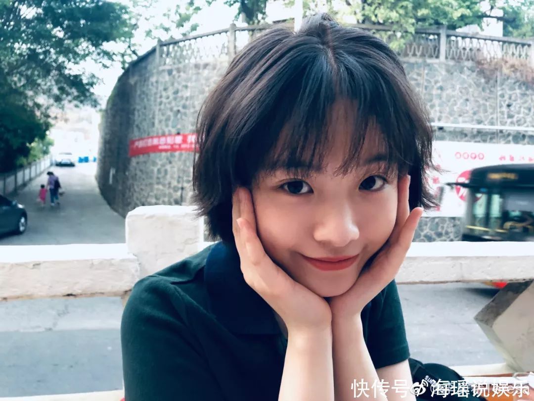 19秋冬最撩人的气质短发,还得在00后身上找!