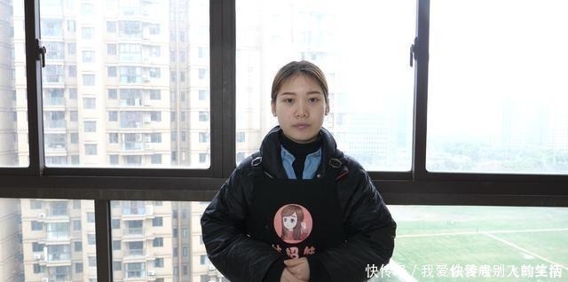 今天才知道，擦玻璃还有这么个窍门，不用一滴水，干净明亮没水渍！