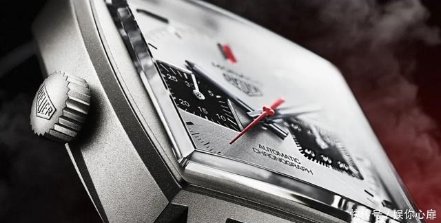 表壳|值得买的经典款手表,怎能没有泰格豪雅的这块小方表?