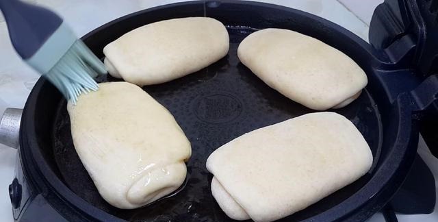爱吃烧饼的要收藏了,加2个鸡蛋,个个蓬松暄软,比面包香甜好吃