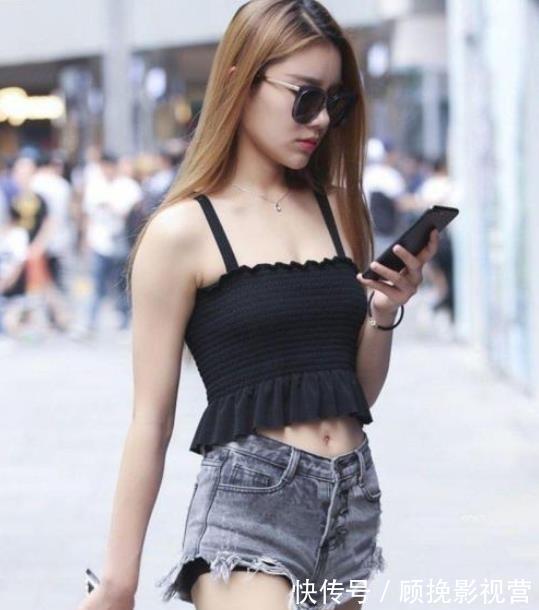 街拍|街拍：迷人的小姐姐，都这么会穿搭的吗？