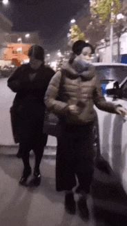 |搞笑GIF: 这要摔傻多少次,才能练成这样的技术呢