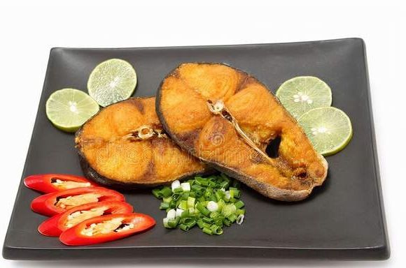 秋冬季节，别嫌这鱼贵，含有大量脑黄金，孩子多吃更聪明