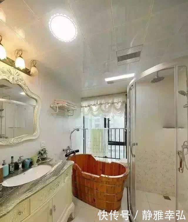 装修|去朋友家串门，一进门就被美到了，很喜欢这样的客厅装修，漂亮