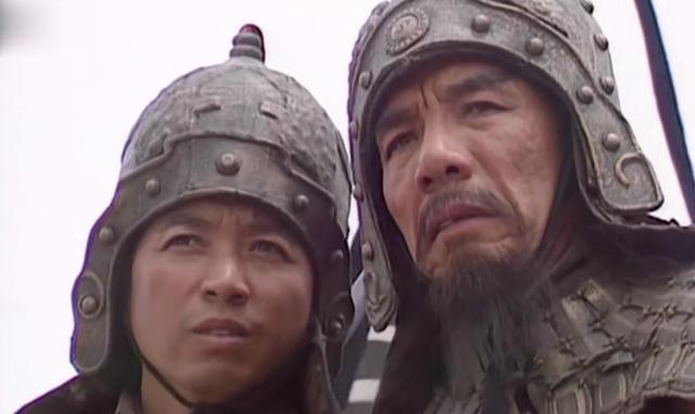 三十六计|诸葛亮空城计是假的,为什么琴弦断了,司马懿15万大军反而惊慌?