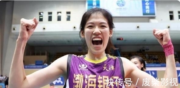 江苏女排|李盈莹比心太可爱!直言要更强大,中国女排新核心?朱婷最强对角