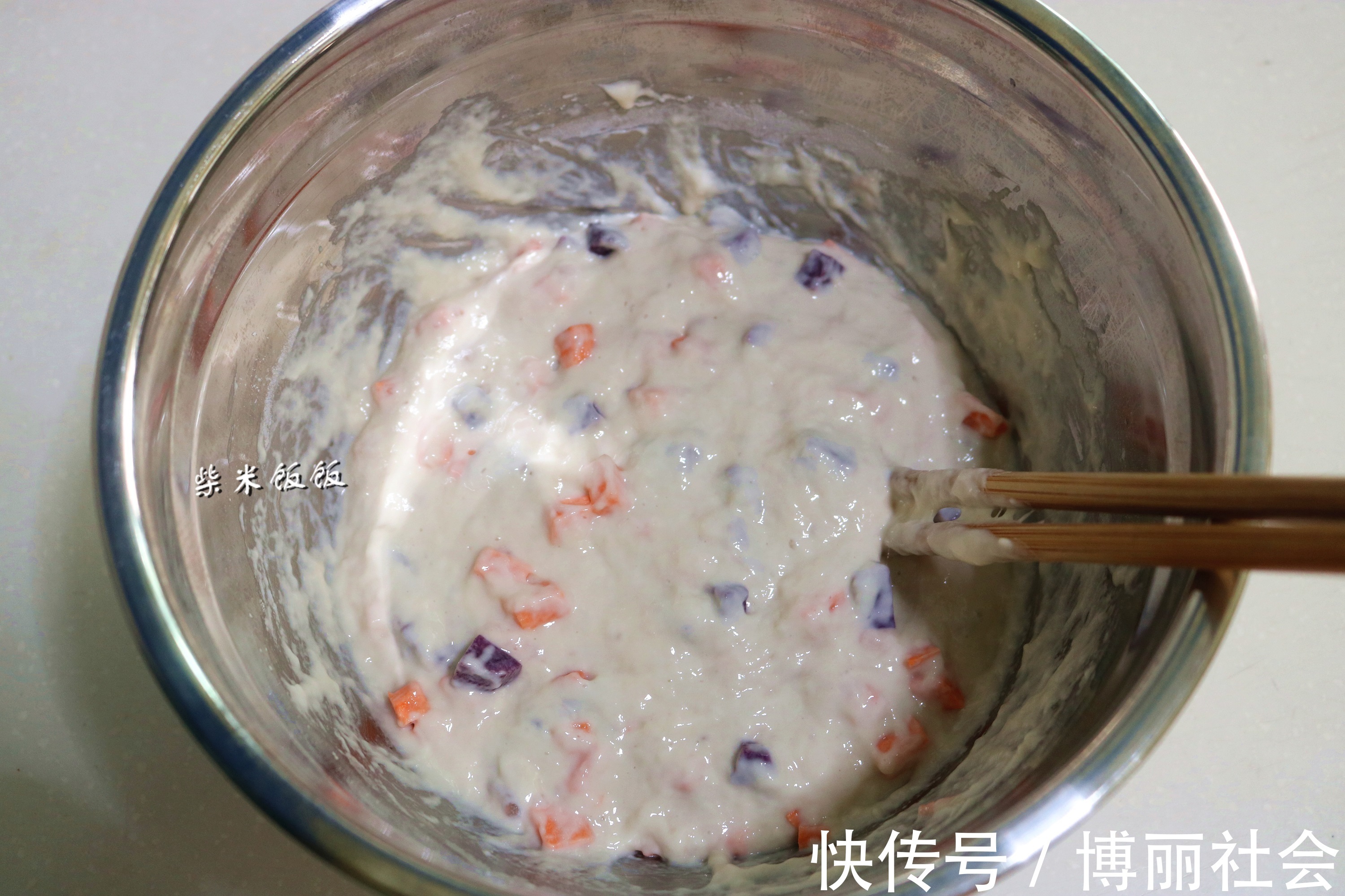 模具|蒸发糕不能只放酵母，加点它，柔软蓬松不黏牙，比蛋糕还好吃