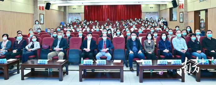 中山|表彰优秀儿科医师！中山举办大湾区基层儿科呼吸介入高峰论坛