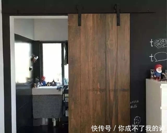 谷仓门|头一次见卫生间厨房用这种隔断门，太聪明了，老婆回家就照做！