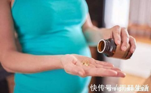 妈妈|婴儿“胎动”一跳一跳，是手动还是脚动啊？可能和你想的不一样