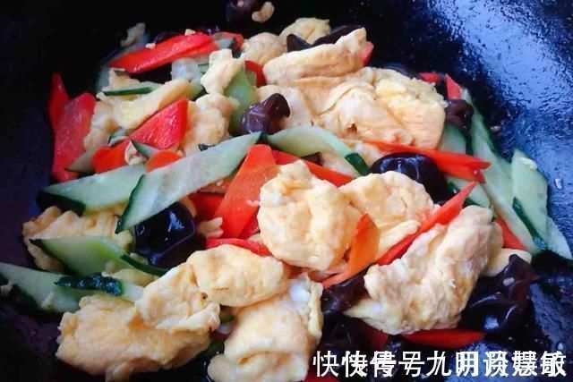 黄瓜|它是“天然阿司匹林”，每天吃一些，血栓统统躲开，身体更强壮