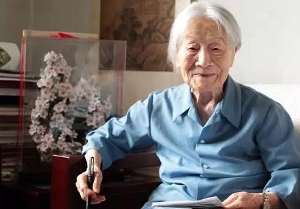 养生|什么是“饥饿养生”半夜3、4点睡不着四种疾病,饿饿就消失了